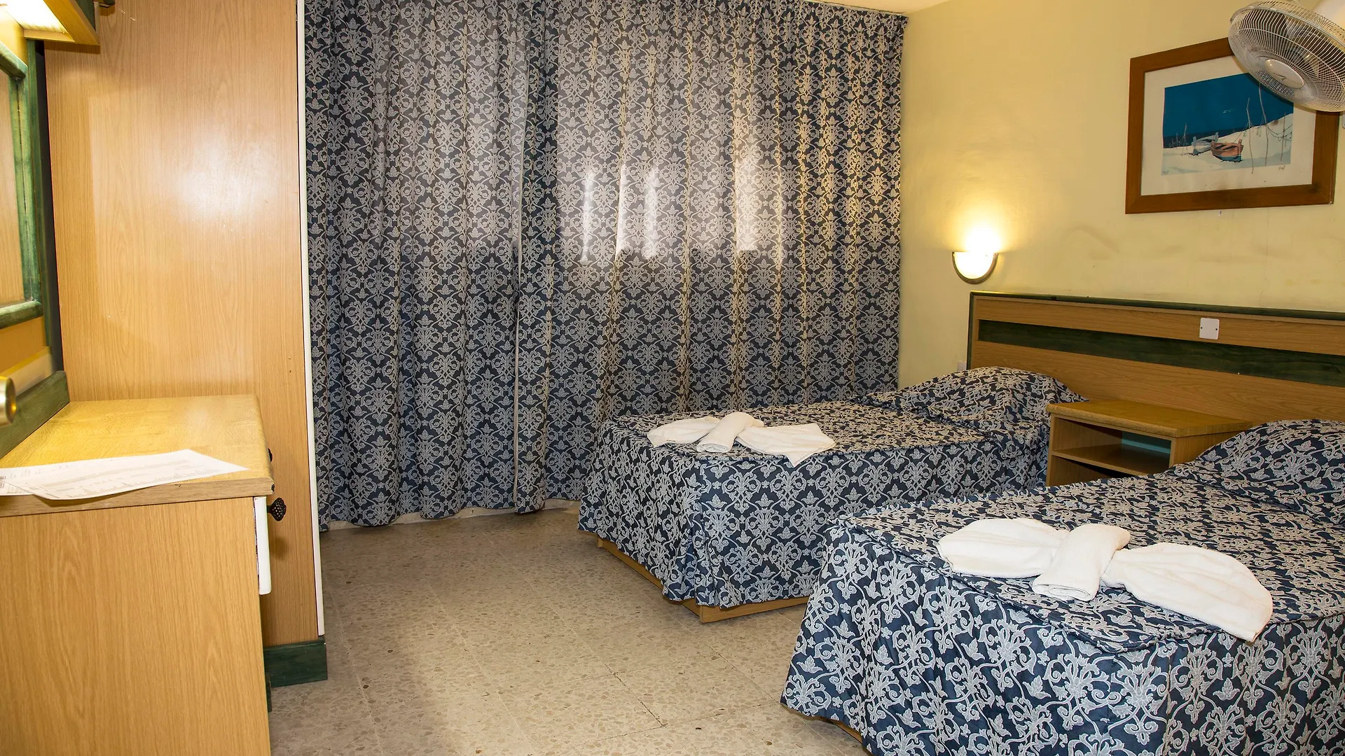 Burlington Apartments Saint Julian's
