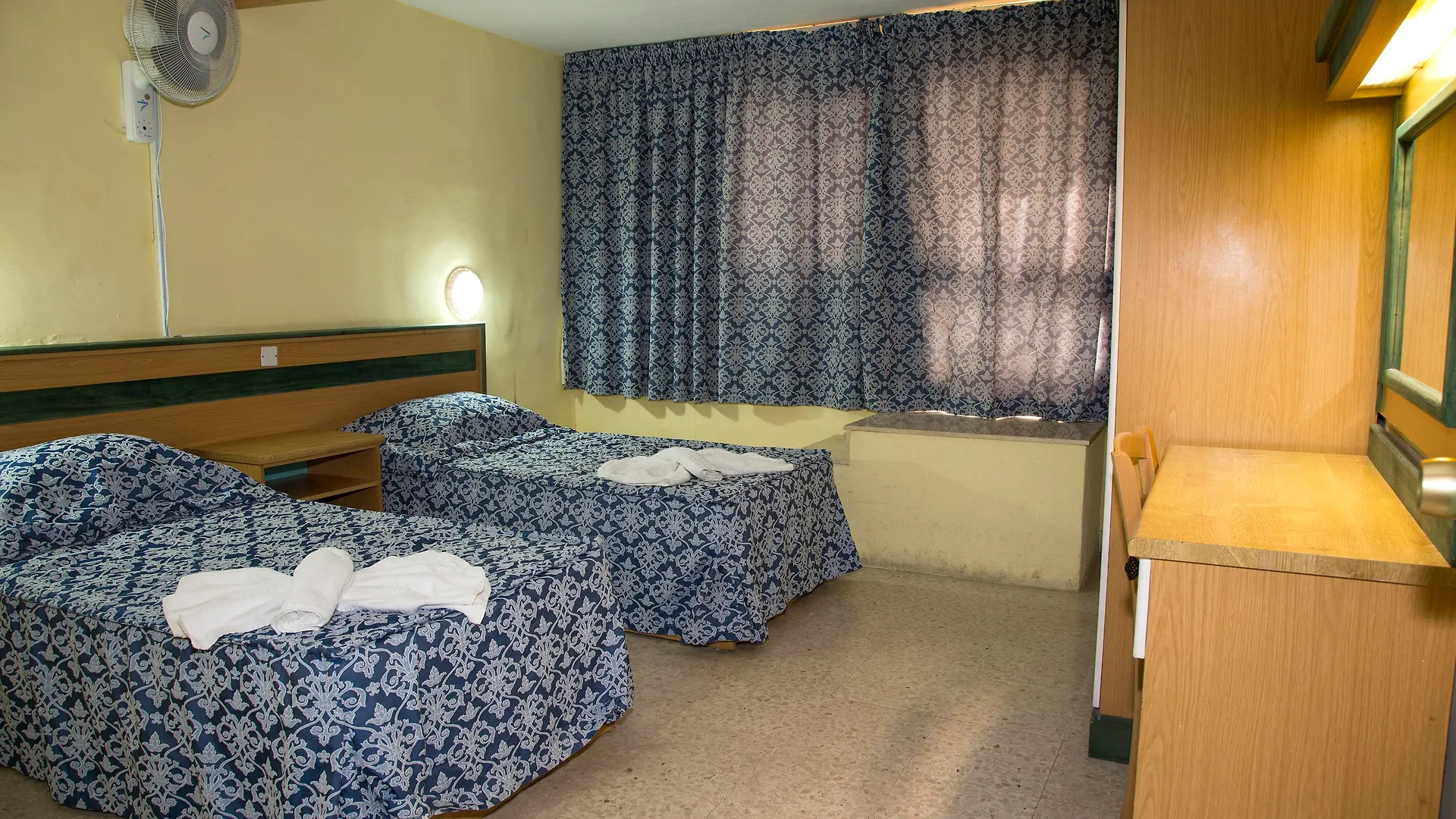 Burlington Apartments Saint Julian's