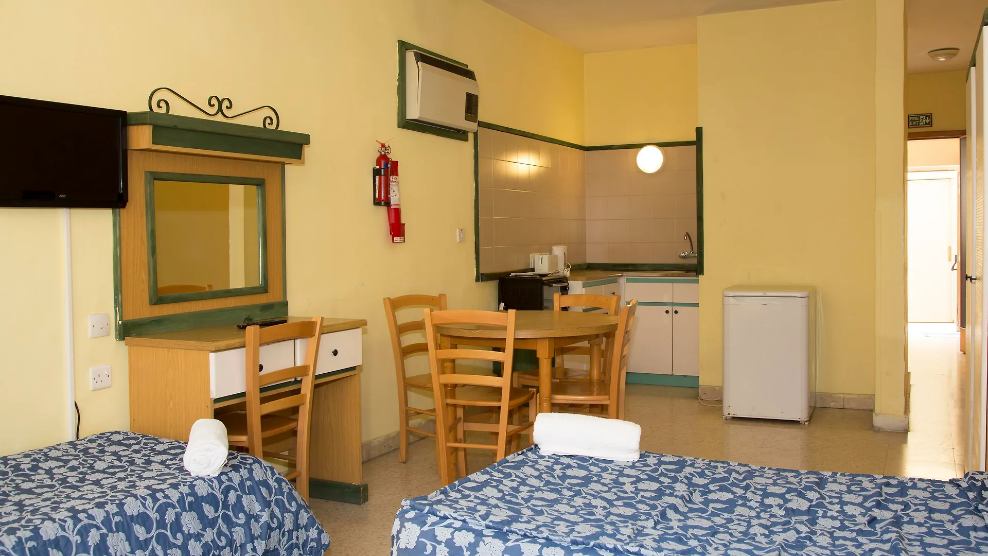Burlington Apartments Saint Julian's
