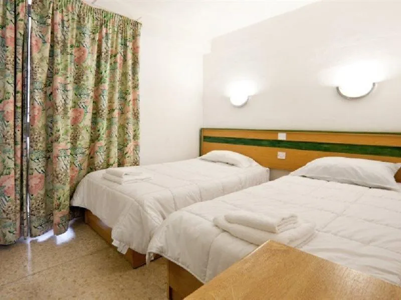 Burlington Apartments Saint Julian's 3*,