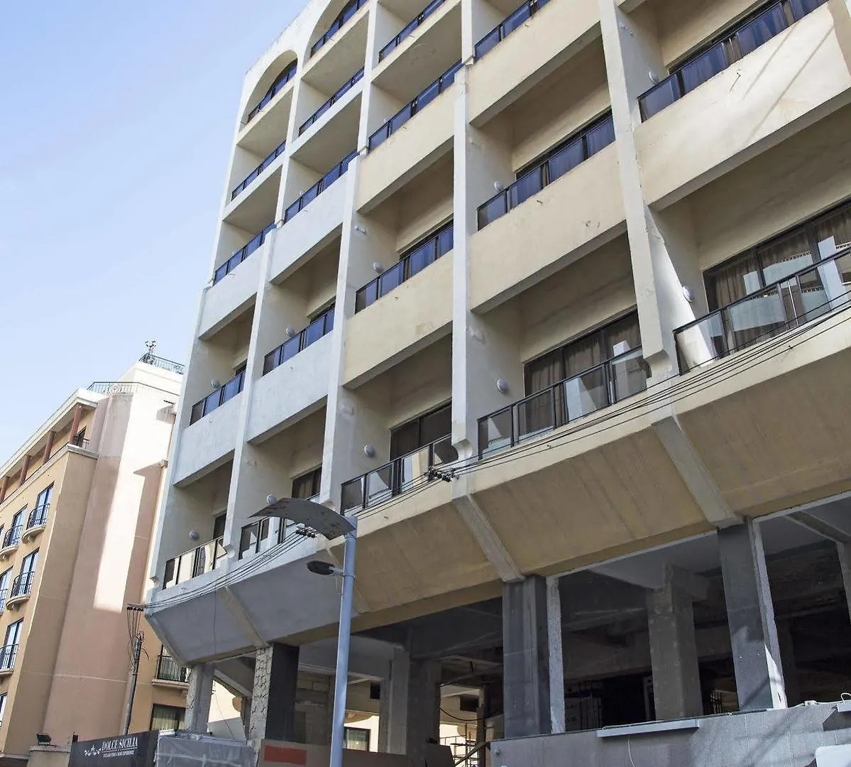 Burlington Apartments Saint Julian's Aparthotel