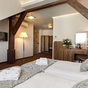 Wit Stwosz 3* Krakow